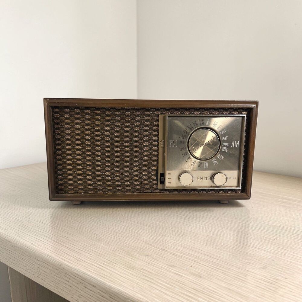 Vintage Zenith M730 AM/FM Tube Radio 1950s Wood Mid Century Works